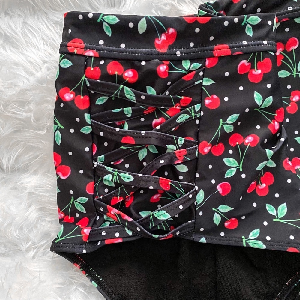 NWOT Shein High Waisted Bikini Bottom - Picture 2 of 4